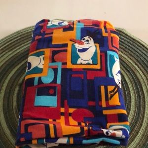 Lularoe Disney Frozen Olaf TC leggings exc cond